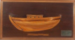 Quadro decorativo de barco emoldurado em madeira, Yacht de Long Cours - Kurven 1948. Medida 40 x 75 cm.
