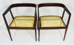 JOAQUIM TENREIRO (1906/1992) -  4 cadeiras  ditas U, em madeira nobre jacarandá, assento em palhinha natural, medindo 72 x 56 x 54 cm cada.