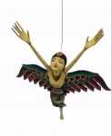 Deusa voadora em madeira policromada. Asas e braços encaixados. Alt. 47 x 41.