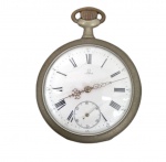 Relógio de bolso OMEGA , mostrador com algarismo romano. Diâm. 5 cm. No estado ( não testado)
