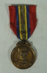 Medalha Comemorativa do Centenário do Nascimento do Mal. Jose Caetano de Faria , conferido ao Contra-Almirante Heitor Doyle Maia, em 10/01/56. Acompanha diploma.