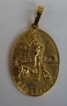 Medalha banhado a ouro, representando São Lázaro, peso 4.55g, medida aproximada 25mm.
