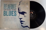 BELAFONTE SINGS THE BLUES, LP de vinil, ano de lançamento 1958, capa original com marcas de tempo e uso, disco pode conter alguns arranhões, não testado.