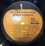 GEORGE HARRISON- ALL THINGS MUST PASS, LP de vinil, ano de lançamento 1970, NÃO acompanha encarte, disco pode conter alguns arranhões, não testado.