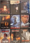 Lote contendo 9 DVDs com filmes de ação, musical e suspense, em idioma inglês. Embalagens originais, discos não testados.