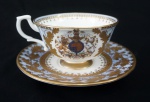 Xícara de chá para coleção em Porcelana Inglesa, "Jubileu da Rainha - 2012", com píres. medida : 7 x 10 cm. pires 15 cm.