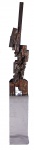 Escultura em metal, autor não identificado, altura 1,25, acompanha base de aço medindo 75x27x23, altura total 2.04 m