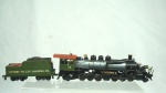 Lcomotiva  e vagão MANTUA 2-6-6-2  CHERRY VALLEY LOGGING CO- cor: verde- feito de metal- medindo 19,5 x 3,5 x 5 cm e 10 x3,5 x 4 cm.