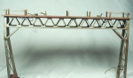 Lionel- miniatura de ponte de sinal n 440N- cor: vinho e cinza- feito de metal- med 50 x 6,5 x 30 cm.