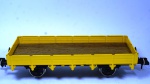 Märklin- miniatura de vagão de carga- escala G- cor: amarelo- feito de metal- med 31 x 9 x 6 cm.