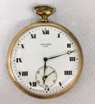 Antigo Relógio de bolso "Longines", plaqueado a ouro, mostrador em esmalte (com trincado). Diâmetro; 5,0 cm; Peso 80 gr
