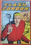 Flash Gordon n. 29 de Jan/63 da RGE em Ótimo estado, lombada reta com perdas no lugar dos grampos, sem rasgos, riscos ou manchas, sem os grampos, com 44 páginas.