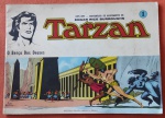 Tarzan (Russ Manning) n. 1 de Jul/76 da EBAL em Excelente estado, Edição Especial da pranchas dominicais, lombada perfeita, grampos originais, med. 33 x 24 cm, com 52 páginas.