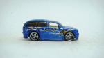 Hot Wheels- Boom Box, 2002, azul, modelo metal die-cast, med 6,5 x 3 cm.