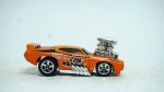 Hot Wheels- Pontiac GTO Judge, 1969, laranja, modelo metal die-cast, med 8 x 3 cm.