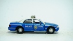 Tin's Toys- NYPD Pass Astm- F963, escala 1/50, azul e branco, modelo metal die-cast, med 9 x 3 cm. Possui partes móveis.