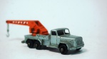 Lesney- minitura de caminhão com guincho móvel- feito na Inglaterra- cor: cinza e laranja- modelo metal die-cast- med 10 x 2,5 cm.