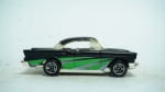 Matchbox- Chevrolet, 1957, escala 1/66, preto e verde, modelo meta die-cast, med 7,5 x 2,5 cm.
